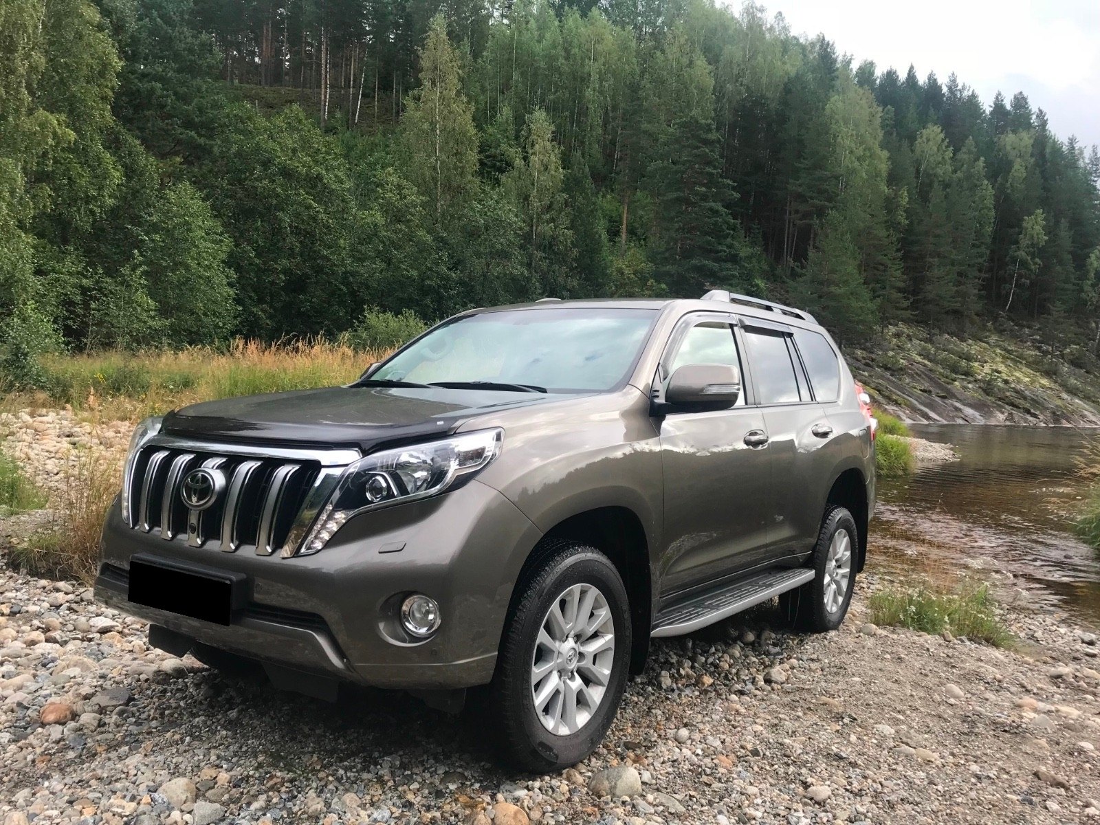 Toyota Land Cruiser D-4D GX