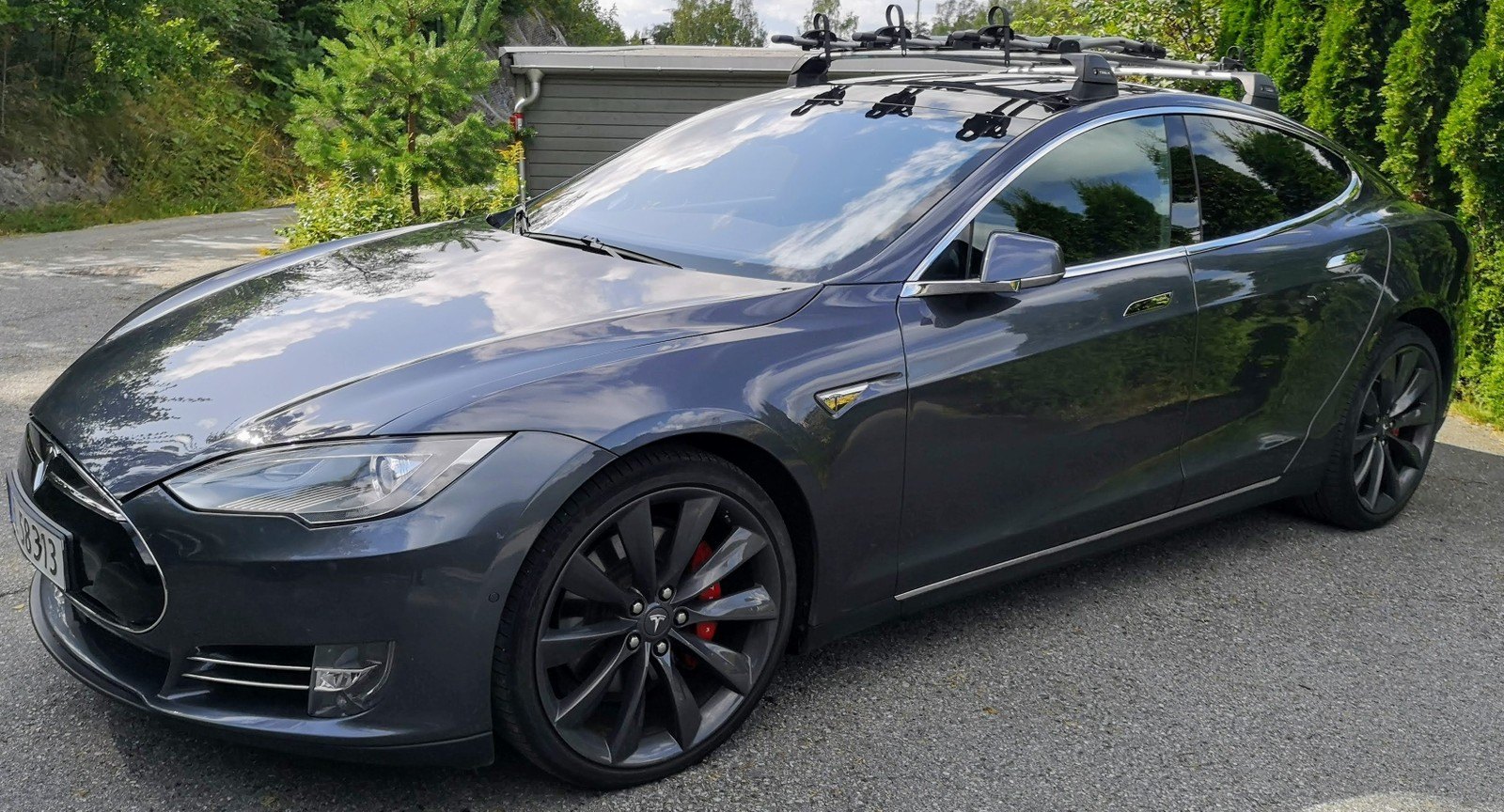 Tesla Model S P85D