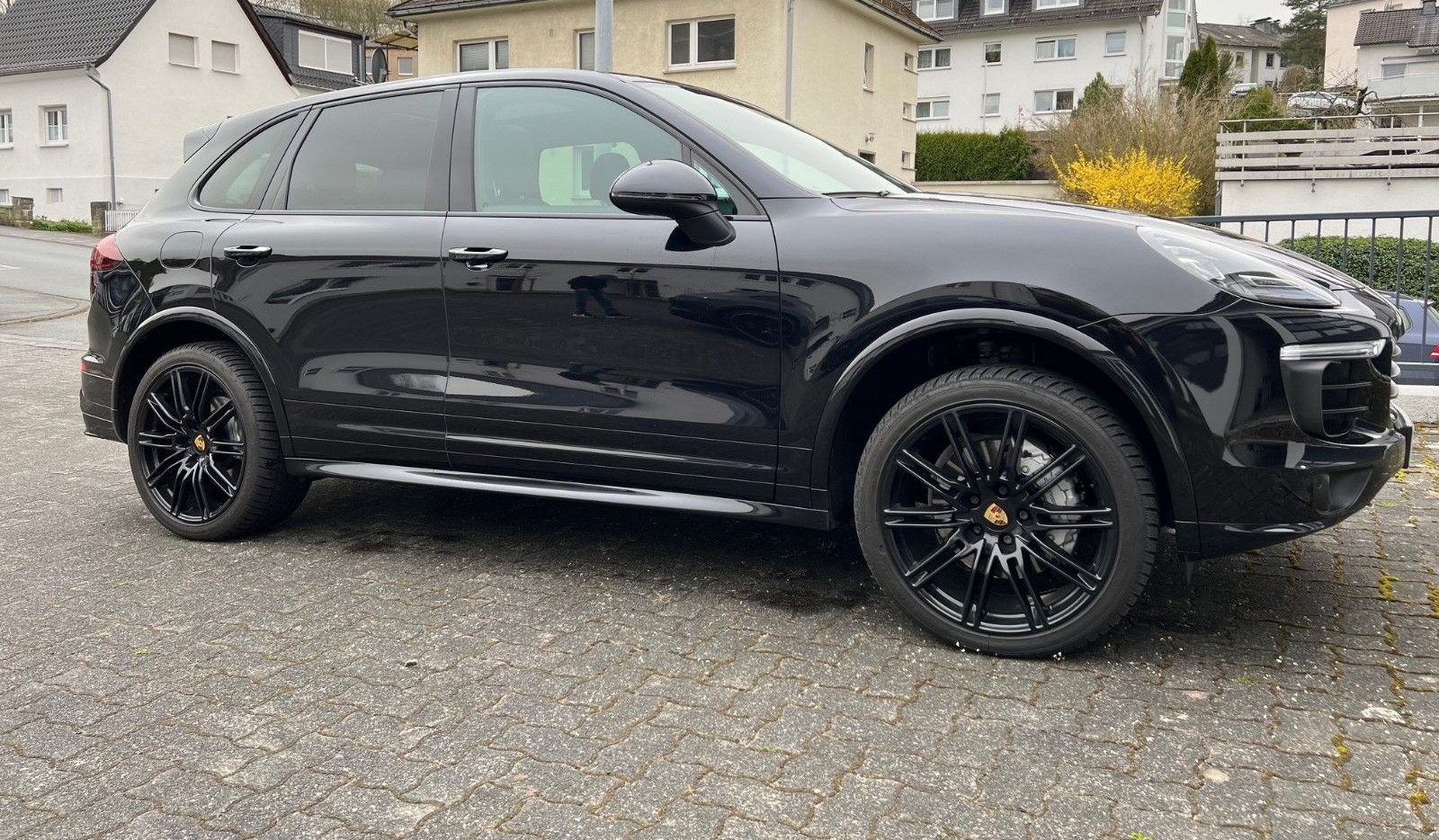 Porsche Cayenne S Platinum Edition
