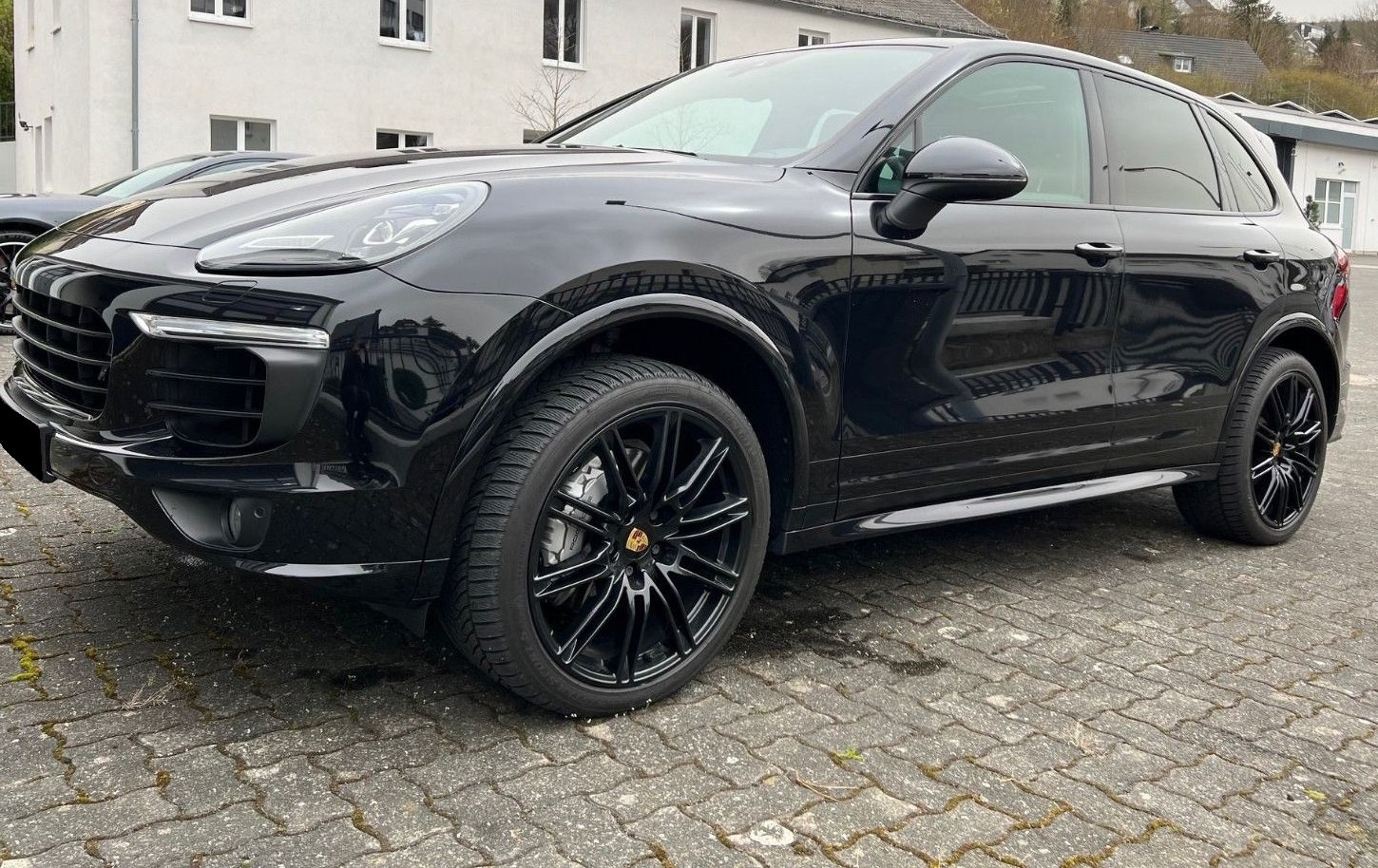 Porsche Cayenne S Platinum Edition
